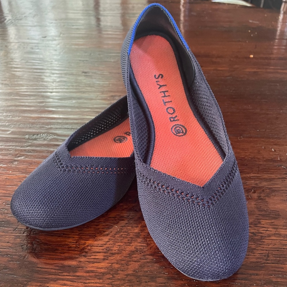 Rothy’s navy blue flats size 10